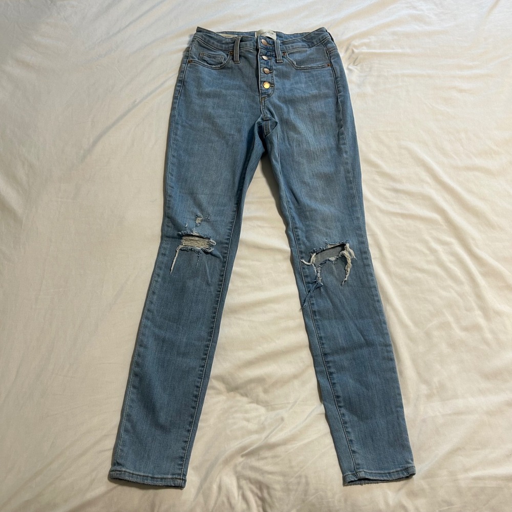 Universal Thread High Rise Skinny Jeans Light Wash Distressed Button Fly 00/24R
